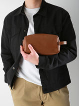 Trousse De Toilette Flandres Cuir Etrier Marron flandres EFLA920M-vue-porte